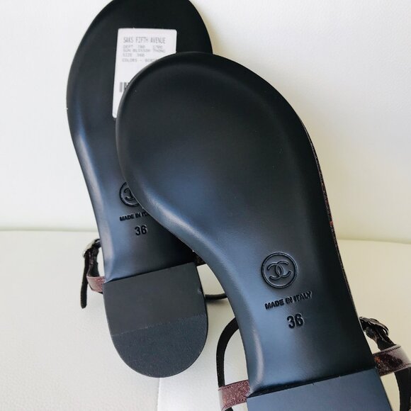 CHANEL BURGUNDY PATENT LEATHER SPARKLE CAMELLIA PEARL CC LOGO THONG SANDALS 36 - Picture 14 of 14